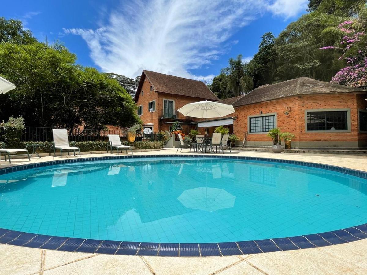 Villa Serena Bed & Breakfast 恩布 外观 照片
