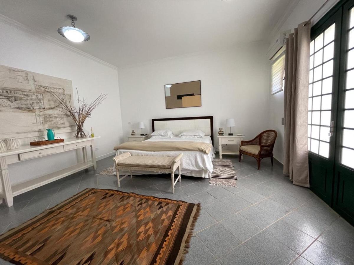 Villa Serena Bed & Breakfast 恩布 外观 照片
