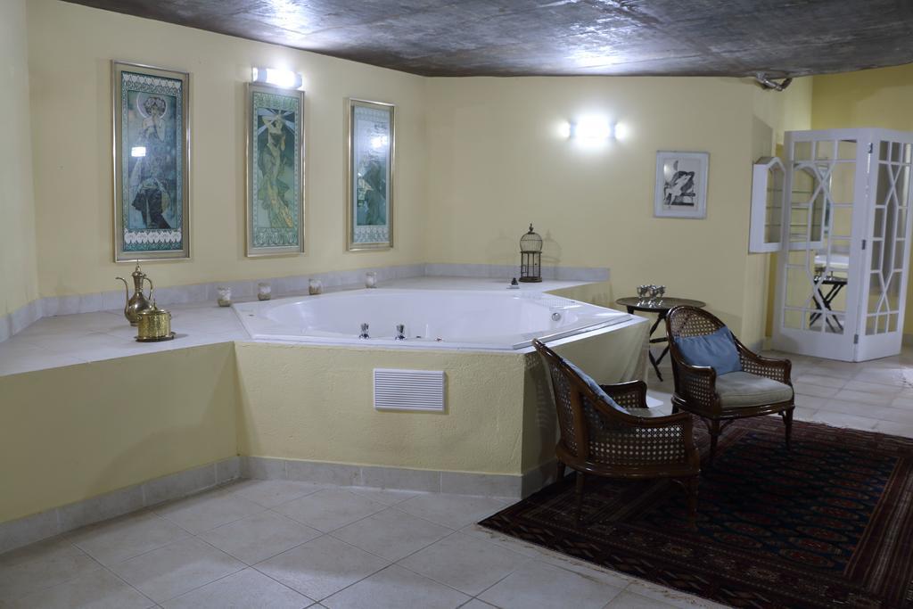 Villa Serena Bed & Breakfast 恩布 外观 照片